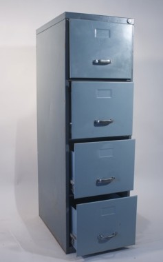 Möbel "Karteikartenschrank" auf BeuteKunst