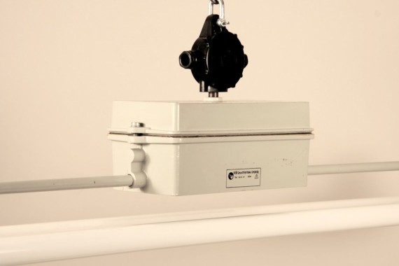 Große Werkstattlampe DDR Modell 